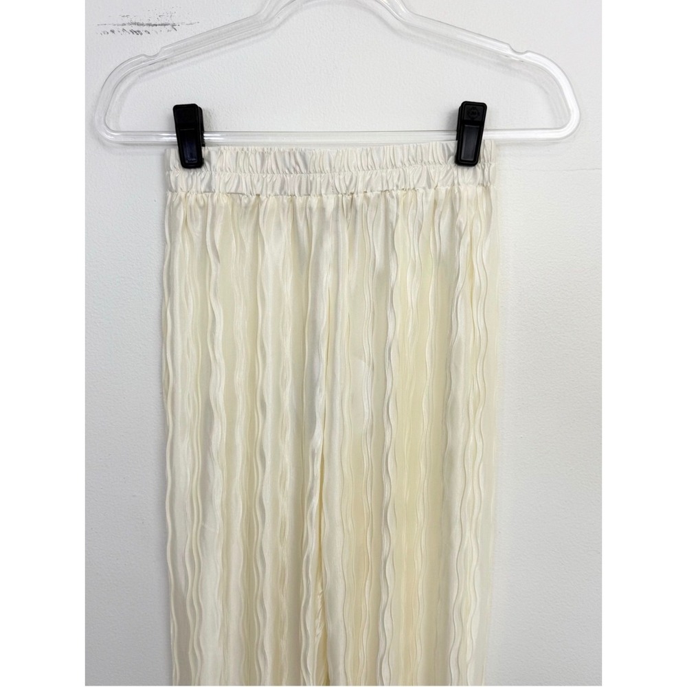 Princess Polly Emmett Cream Crinkle Satin Wide Leg Pants NWT Size 4 - Picture 4 of 7